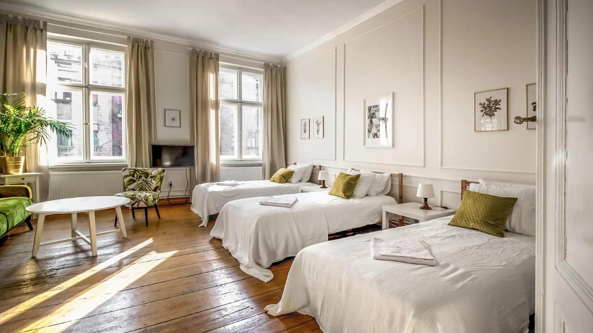 Old Town Centrum Residence Apartments 포즈난